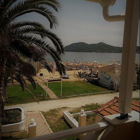 Marinis Boutique Rooms Nea Iraklitsa المظهر الخارجي الصورة
