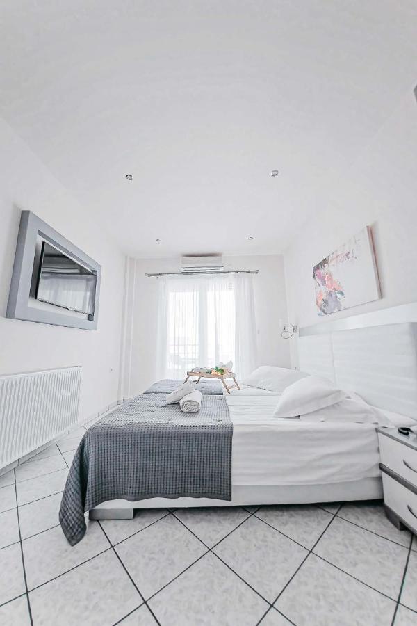 Marinis Boutique Rooms Nea Iraklitsa المظهر الخارجي الصورة