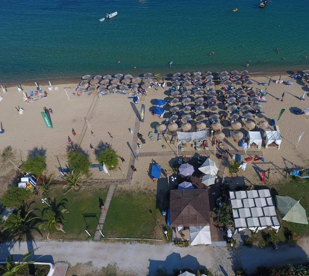 Marinis Boutique Rooms Nea Iraklitsa المظهر الخارجي الصورة