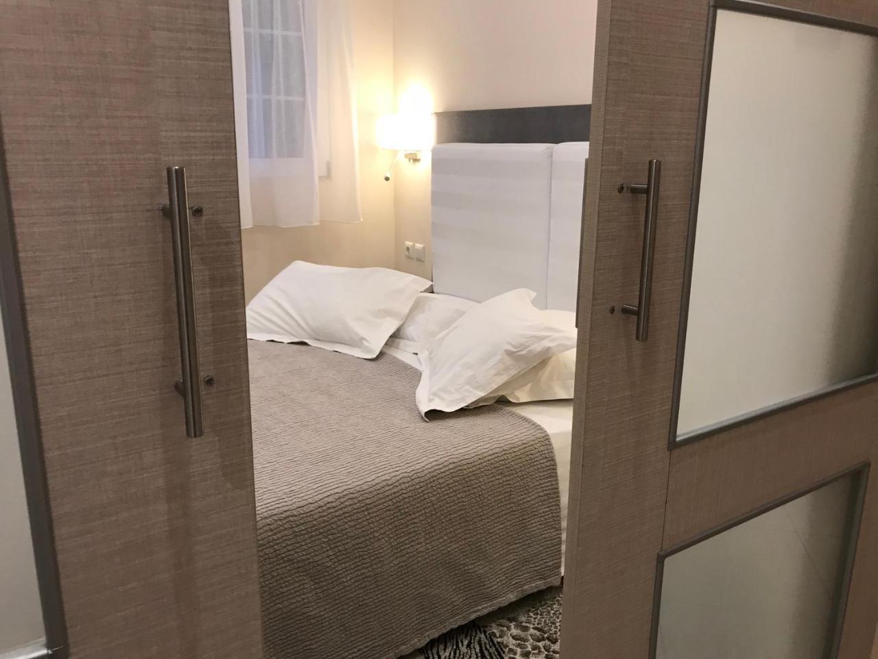 Marinis Boutique Rooms Nea Iraklitsa المظهر الخارجي الصورة