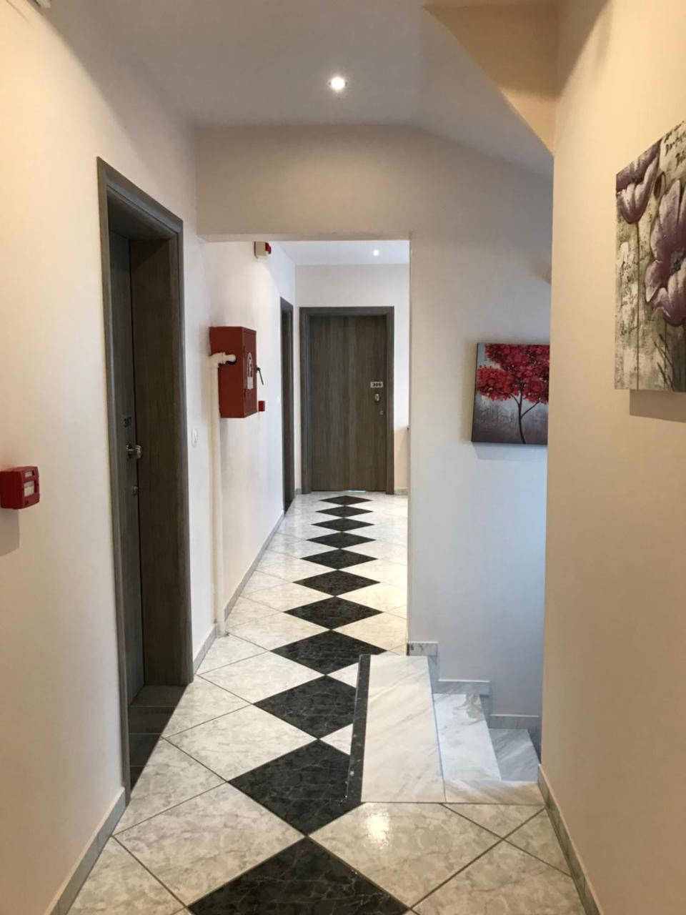 Marinis Boutique Rooms Nea Iraklitsa المظهر الخارجي الصورة